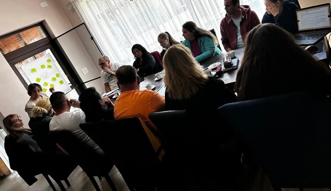 Prevenire droguri 2 Program de formare „Prevenție pentru combaterea consumului ilicit de droguri în școală”